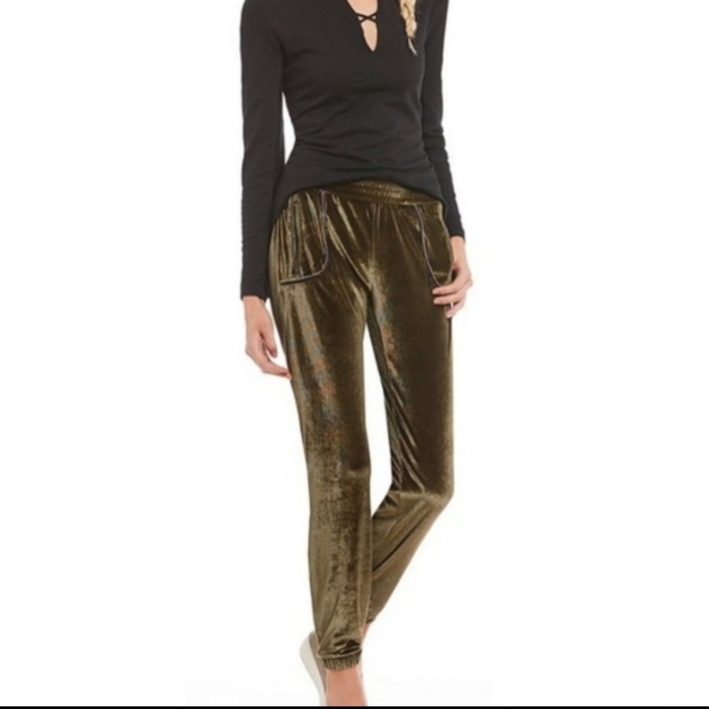 Gianni Bini army green velvet pants - Picture 1 of 9
